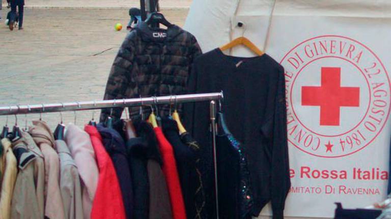 Ravenna, torna il Mercatino della Croce Rossa Ravenna, torna il Mercatino della Croce Rossa