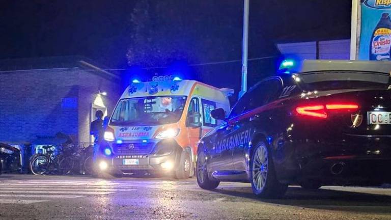 Cervia, soccorso perché ubriaco, aggredisce l’infermiera dentro l’ambulanza e viene arrestato Cervia, soccorso perché ubriaco, aggredisce l’infermiera dentro l’ambulanza e viene arrestato