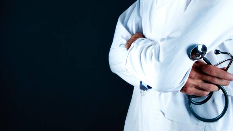 Forlì, il Nucleo Cure Primarie 1 intitolato al dottor Mario Bartoli: “Più che medico, era padre, fratello e amico” Forlì, il Nucleo Cure Primarie 1 intitolato al dottor Mario Bartoli: “Più che medico, era padre, fratello e amico”