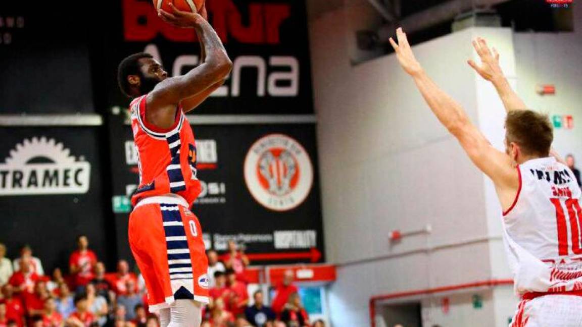 Basket A2, Cambiano i giocatori, non la sostanza: che Unieuro Basket A2, Cambiano i giocatori, non la sostanza: che Unieuro