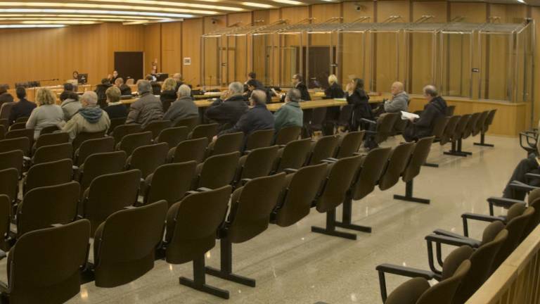 Processo amianto a Ravenna, ricusato uno dei periti chiave Processo amianto a Ravenna, ricusato uno dei periti chiave
