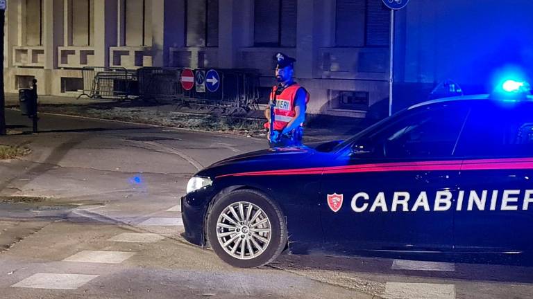 Forlì, strappa la catenina d’oro dal collo di un minorenne e la indossa al parco: arrestato dai Carabinieri Forlì, strappa la catenina d’oro dal collo di un minorenne e la indossa al parco: arrestato dai Carabinieri