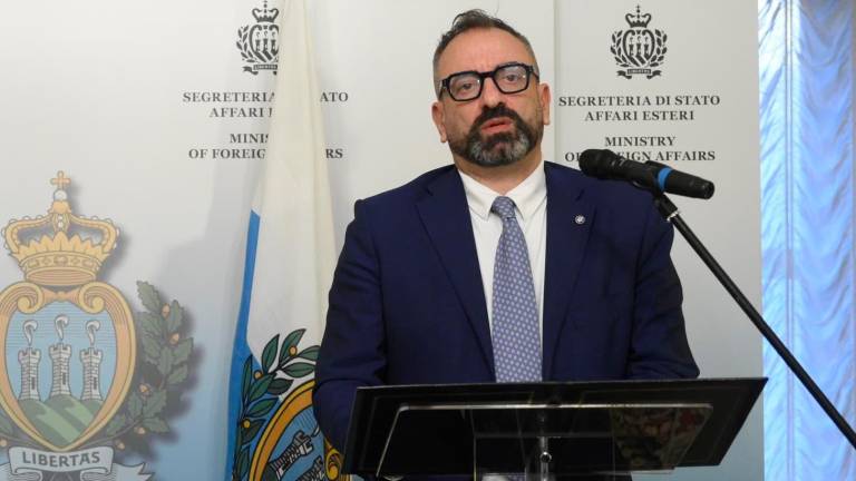 Il segretario di Stato per gli Affari esteri Luca Beccari Il segretario di Stato per gli Affari esteri Luca Beccari