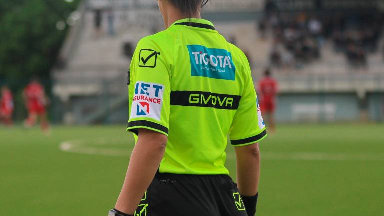 “Caro Luca, grazie per i valori che trasmetti in campo”: la solidarietà dei Comuni di Forlì e Forlimpopoli al giovane arbitro aggredito “Caro Luca, grazie per i valori che trasmetti in campo”: la solidarietà dei Comuni di Forlì e Forlimpopoli al giovane arbitro aggredito