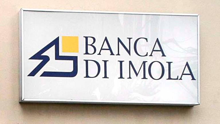 Assalto al bancomat della filiale di Budrio della Banca di Imola: i sistemi di sicurezza sventano il furto Assalto al bancomat della filiale di Budrio della Banca di Imola: i sistemi di sicurezza sventano il furto