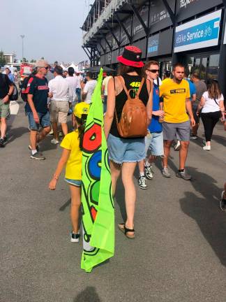MotoGp, a Misano si accende lo spettacolo VIDEO GALLERY MotoGp, a Misano si accende lo spettacolo VIDEO GALLERY