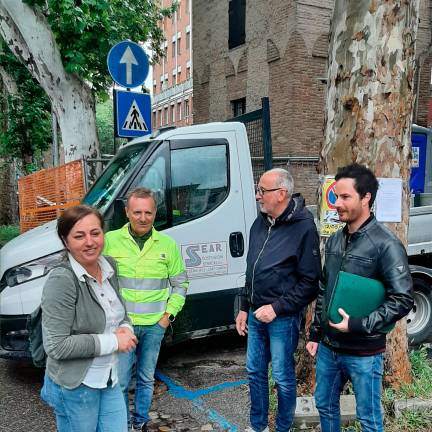 Cesena, abbattimento delle barriere architettoniche: partono i lavori in via Gaspare Finali Cesena, abbattimento delle barriere architettoniche: partono i lavori in via Gaspare Finali