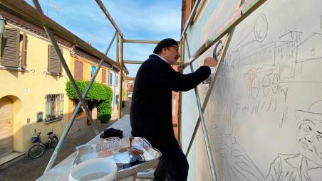 Rimini, nuovi murales felliniani al Borgo San Giuliano