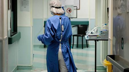 Aggressioni a medici e infermieri, in Romagna scatta l’allarme: «Casi in aumento, chiediamo più sicurezza»