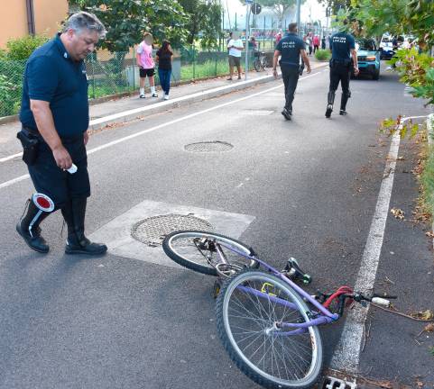 Rimini, incidente: travolto in bici a Viserba, anziano gravissimo - Gallery Rimini, incidente: travolto in bici a Viserba, anziano gravissimo - Gallery