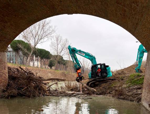 Cesena, i fratelli boscaioli di Piavola tornano in tv: il cantiere del Ponte Nuovo nella nuova stagione di “Undercut” Cesena, i fratelli boscaioli di Piavola tornano in tv: il cantiere del Ponte Nuovo nella nuova stagione di “Undercut”