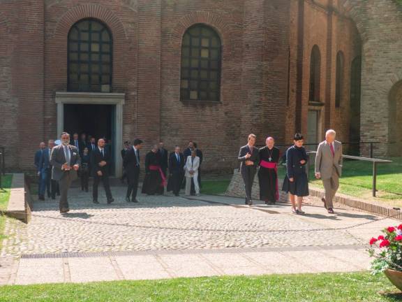 Ravenna, Carlo III conquistato dal fascino di San Vitale e di Galla Placidia - Gallery Ravenna, Carlo III conquistato dal fascino di San Vitale e di Galla Placidia - Gallery