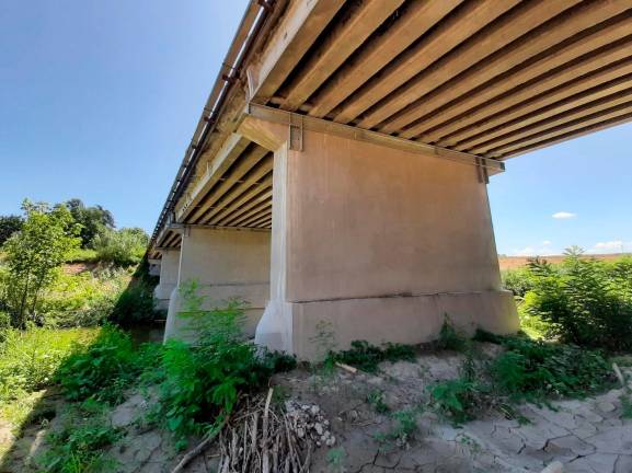 Inaugurato il ponte tra Castiglione di Ravenna e Castiglione di Cervia dopo il restyling Inaugurato il ponte tra Castiglione di Ravenna e Castiglione di Cervia dopo il restyling