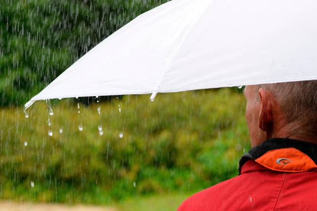 Meteo Romagna, domenica e lunedì in arrivo piogge e temporali Meteo Romagna, domenica e lunedì in arrivo piogge e temporali