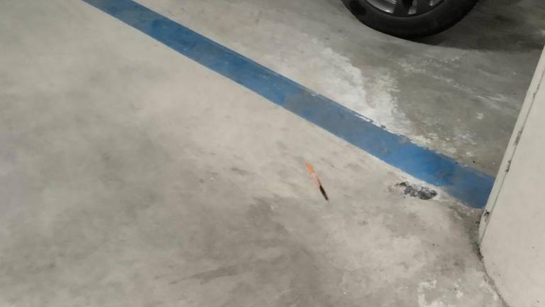 Nuovo degrado nel parcheggio sotto al cubo scolastico di Cesena Nuovo degrado nel parcheggio sotto al cubo scolastico di Cesena