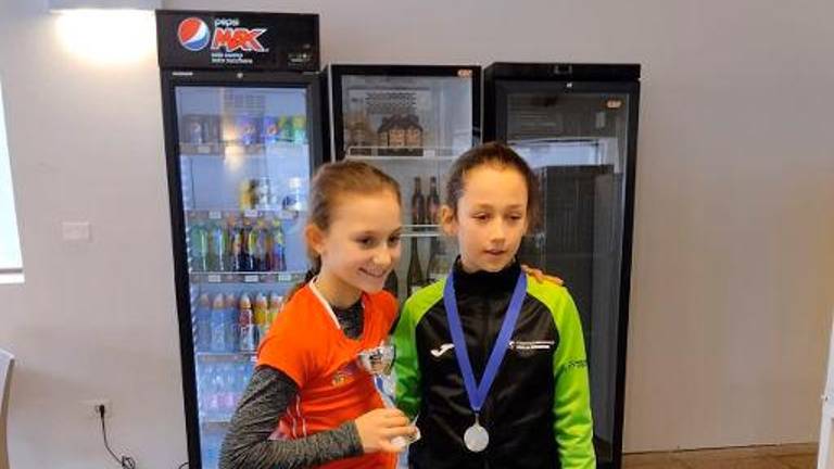 La premiazione femminile a Pinarella La premiazione femminile a Pinarella