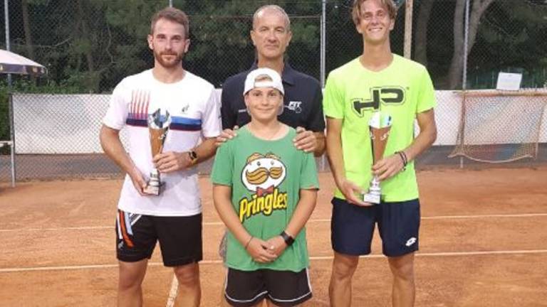 Tennis, Michele Vianello vince l'Open del Ct Venustas Tennis, Michele Vianello vince l'Open del Ct Venustas