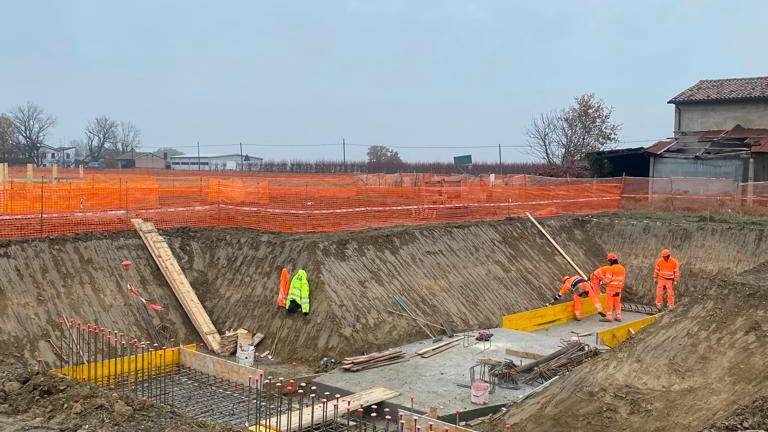Bagnacavallo. Sottopasso: oggi sopralluogo al cantiere assieme a RFI, Italferr e ditta Rem per monitorare lo stato di avanzamento Bagnacavallo. Sottopasso: oggi sopralluogo al cantiere assieme a RFI, Italferr e ditta Rem per monitorare lo stato di avanzamento