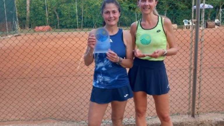 Tennis, a Elisabetta Zoffoli la Coppa della Locandiera Tennis, a Elisabetta Zoffoli la Coppa della Locandiera