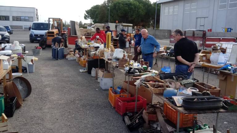 Cotignola, raccolta di ferro e oggetti da mercatino per beneficenza Cotignola, raccolta di ferro e oggetti da mercatino per beneficenza