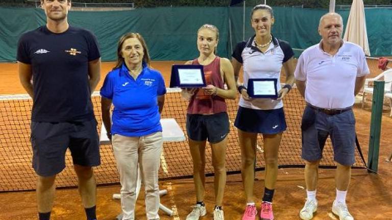 Tennis, Giulia Tozzola vince il torneo del Ct Ippodromo Cesena Tennis, Giulia Tozzola vince il torneo del Ct Ippodromo Cesena