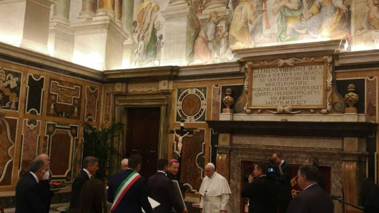 Delegazione di Ravenna dal Papa nel segno di Dante Delegazione di Ravenna dal Papa nel segno di Dante