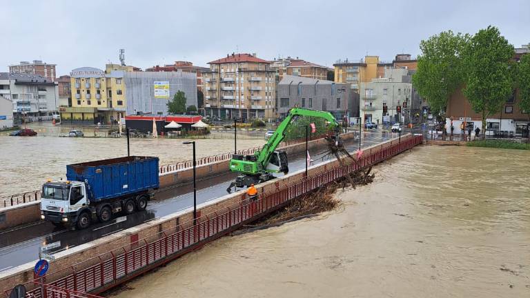 Cesena, tutti i ponti percorribili, il tunnel della Secante resta chiuso Cesena, tutti i ponti percorribili, il tunnel della Secante resta chiuso