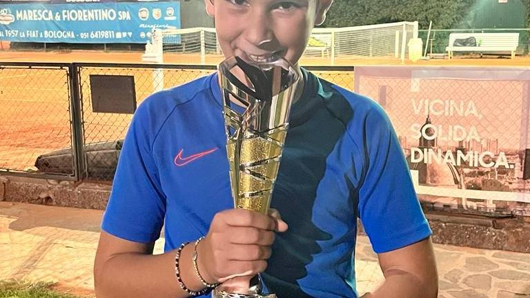 Tennis, Tombari e Agnese Stagni vincono a Bologna Tennis, Tombari e Agnese Stagni vincono a Bologna
