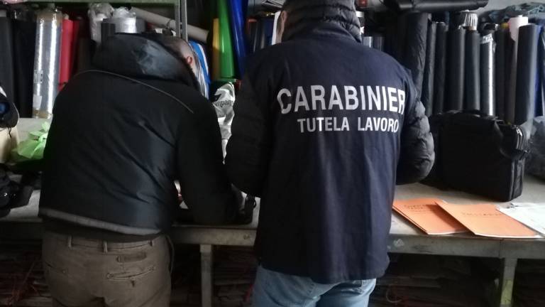 San Mauro Pascoli: 7 lavoratori in nero: multa di 30mila euro a imprenditore cinese San Mauro Pascoli: 7 lavoratori in nero: multa di 30mila euro a imprenditore cinese