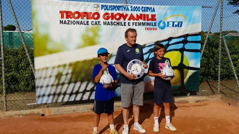 Tennis, Diego Tarlazzi si aggiudica il trofeo Ego a Cervia Tennis, Diego Tarlazzi si aggiudica il trofeo Ego a Cervia
