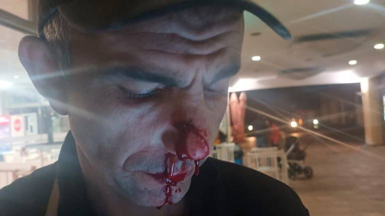 Kebab chiuso per sicurezza, i gestori: “Anche noi siamo vittime dei malviventi che gravitano in zona stazione a Cesena” Kebab chiuso per sicurezza, i gestori: “Anche noi siamo vittime dei malviventi che gravitano in zona stazione a Cesena”