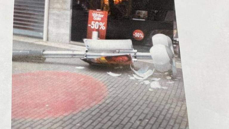 Riccione, abbatte palo della luce e si dà alla fuga: rintracciato e sanzionato Riccione, abbatte palo della luce e si dà alla fuga: rintracciato e sanzionato