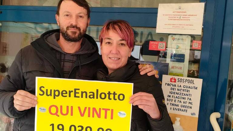 Voltana, un 5 al Superenalotto sognando un Jackpot da 119,4 milioni Voltana, un 5 al Superenalotto sognando un Jackpot da 119,4 milioni