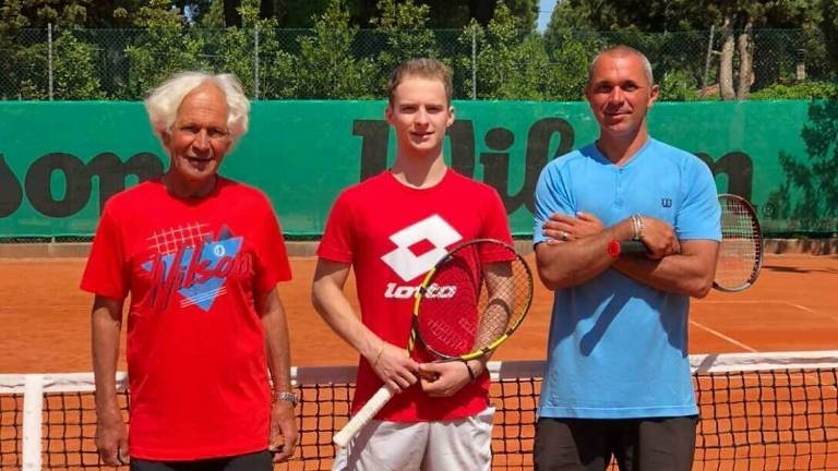 Tennis, l'attività al Ten Pinarella sta entrando nel vivo Tennis, l'attività al Ten Pinarella sta entrando nel vivo