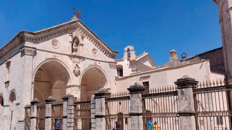 “Ci hanno rubato il gasolio dal pullman”: gita in Puglia col furto per una comitiva della Valle del Rubicone “Ci hanno rubato il gasolio dal pullman”: gita in Puglia col furto per una comitiva della Valle del Rubicone