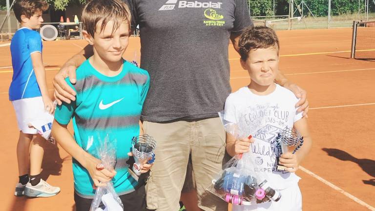 Tennis: Biondi, Sabbioni, Ravaglia, Bassi e Felloni vincono il torneo Under 10-12-14-16 del Suzanne Lenglen 2 Tennis: Biondi, Sabbioni, Ravaglia, Bassi e Felloni vincono il torneo Under 10-12-14-16 del Suzanne Lenglen 2