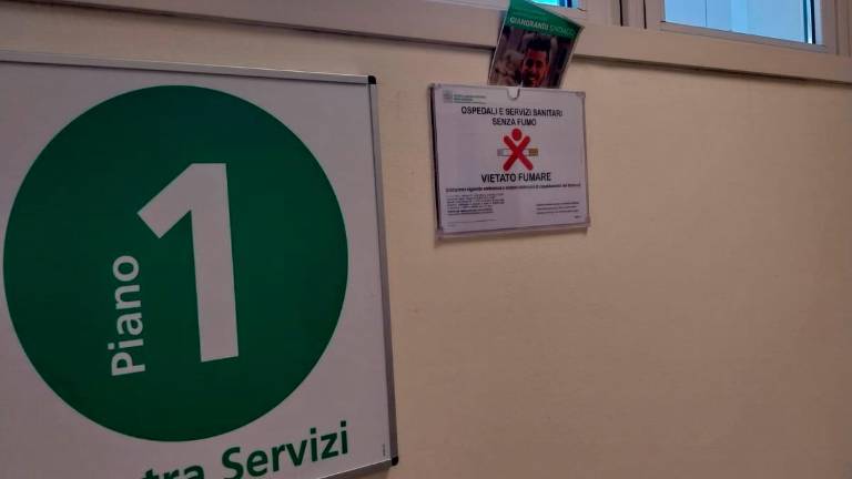Pubblicità elettorale al Bufalini di Cesena: rimossa dopo le proteste Pubblicità elettorale al Bufalini di Cesena: rimossa dopo le proteste