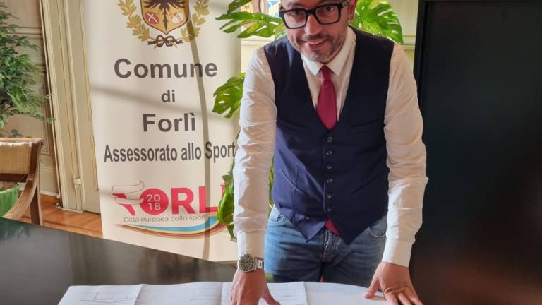 Forlì, campo Gotti: un nuovo edificio con palestra, spogliatoi e uffici Forlì, campo Gotti: un nuovo edificio con palestra, spogliatoi e uffici