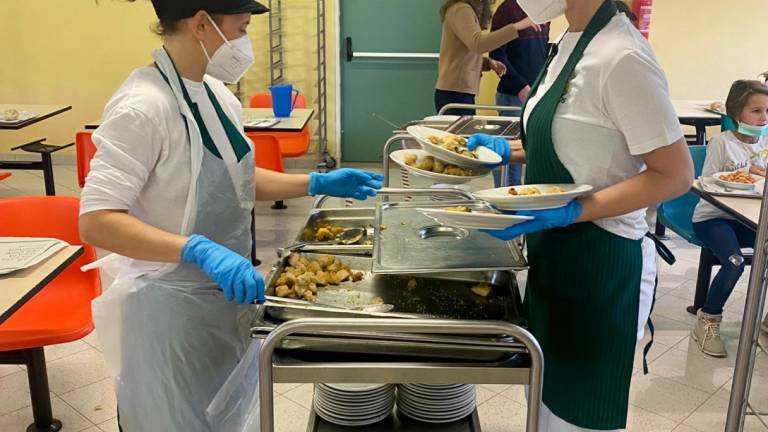 Cattolica, mensa scolastica: 64mila euro per le famiglie Cattolica, mensa scolastica: 64mila euro per le famiglie