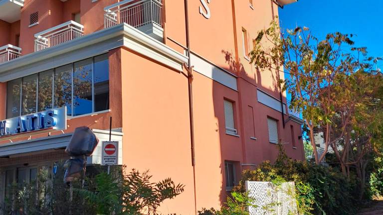 Furti a San Mauro Mare per la banda del rame: alberghi nel mirino Furti a San Mauro Mare per la banda del rame: alberghi nel mirino