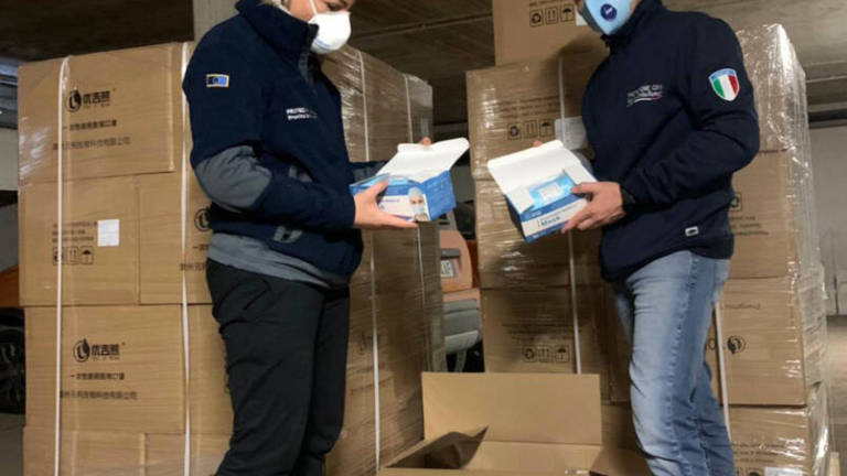 Rimini, 152.000 mascherine in distribuzione da domani Rimini, 152.000 mascherine in distribuzione da domani