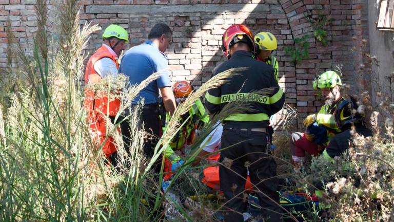 Bellaria, ragazza di 18 anni cade da 7 metri durante la passeggiata con gli amici all’ex fornace - VIDEO GALLERY Bellaria, ragazza di 18 anni cade da 7 metri durante la passeggiata con gli amici all’ex fornace - VIDEO GALLERY
