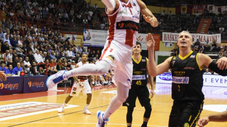 Basket A2, campagna abbonamenti dell'Unieuro sempre aperta Basket A2, campagna abbonamenti dell'Unieuro sempre aperta