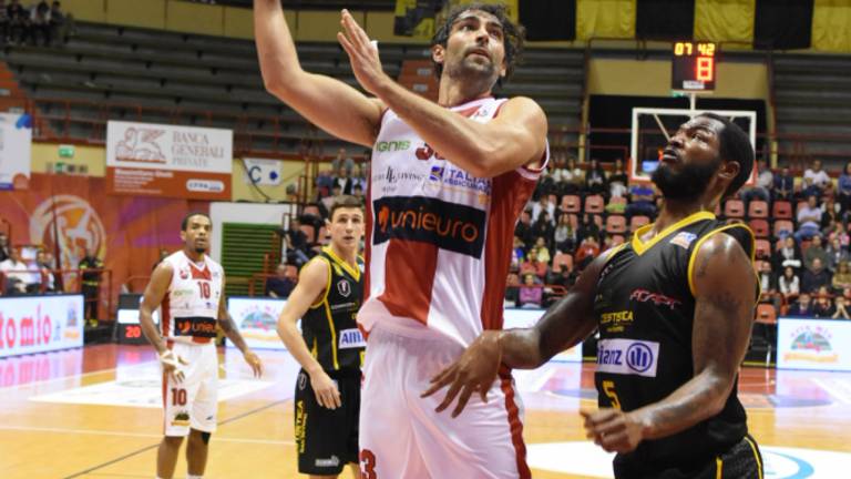 Basket A2, l'Unieuro ferma la corsa di San Severo Basket A2, l'Unieuro ferma la corsa di San Severo