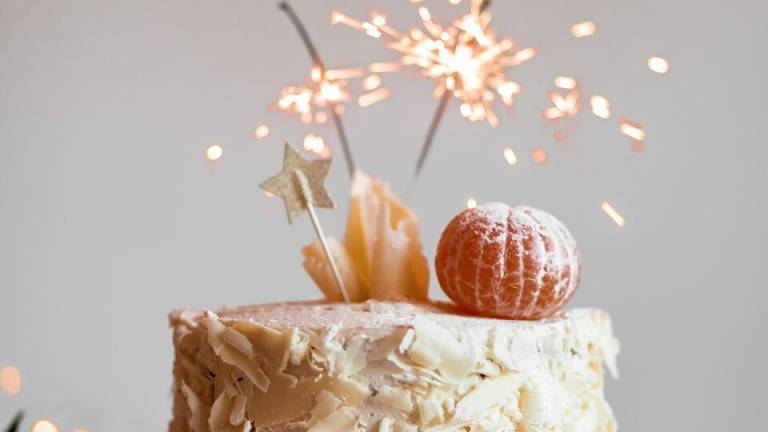 Savignano, festa di compleanno: in 14 in casa e il Covid non c'è più. Scattano le multe Savignano, festa di compleanno: in 14 in casa e il Covid non c'è più. Scattano le multe