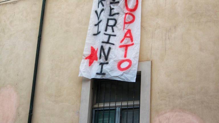 “Aule fredde e nuova ala inadeguata”. Gli studenti del liceo artistico di Ravenna vogliono occupare. Arriva anche la Digos “Aule fredde e nuova ala inadeguata”. Gli studenti del liceo artistico di Ravenna vogliono occupare. Arriva anche la Digos