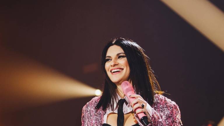 Laura Pausini, raddoppiano le date di Milano e Londra Laura Pausini, raddoppiano le date di Milano e Londra