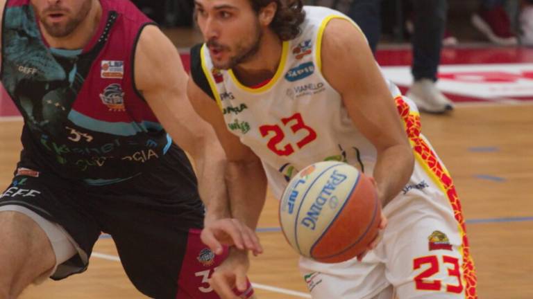 Basket A2, Oxilia e gli studenti: da Kobe Bryant ai ricordi azzurri Basket A2, Oxilia e gli studenti: da Kobe Bryant ai ricordi azzurri