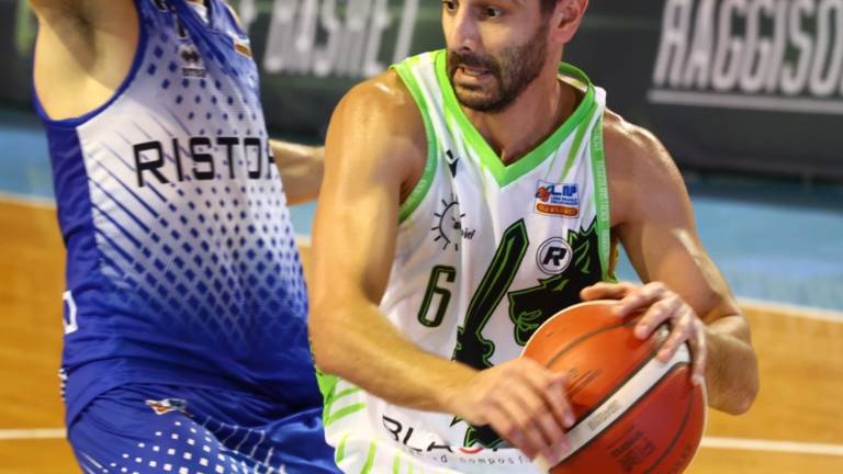 Basket B, Fabriano-Blacks garanzia di spettacolo Basket B, Fabriano-Blacks garanzia di spettacolo