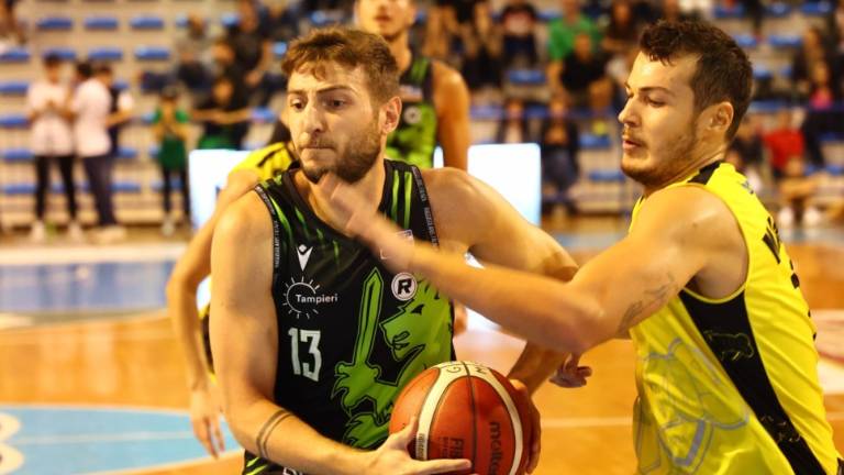Basket B, i Blacks dominano la Virtus e vincono il Memorial Seganti-Tampieri (93-70) Basket B, i Blacks dominano la Virtus e vincono il Memorial Seganti-Tampieri (93-70)